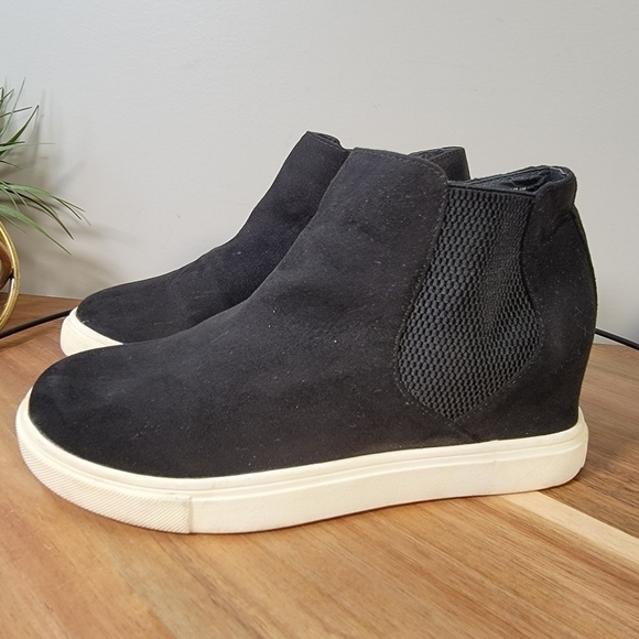Madden Girl Black Faux Suede Hidden Wedge High Top Sneakers Size 7 - Picture 7 of 17